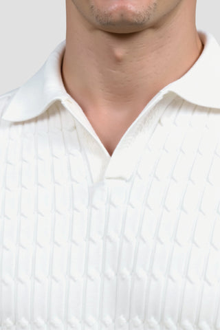 Polo en tricot blanc avec motif texturé