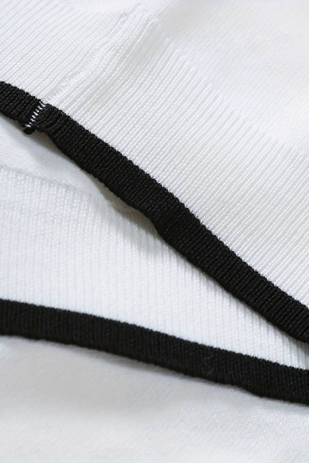 Polo Classique avec Zip et Détails Contrastés