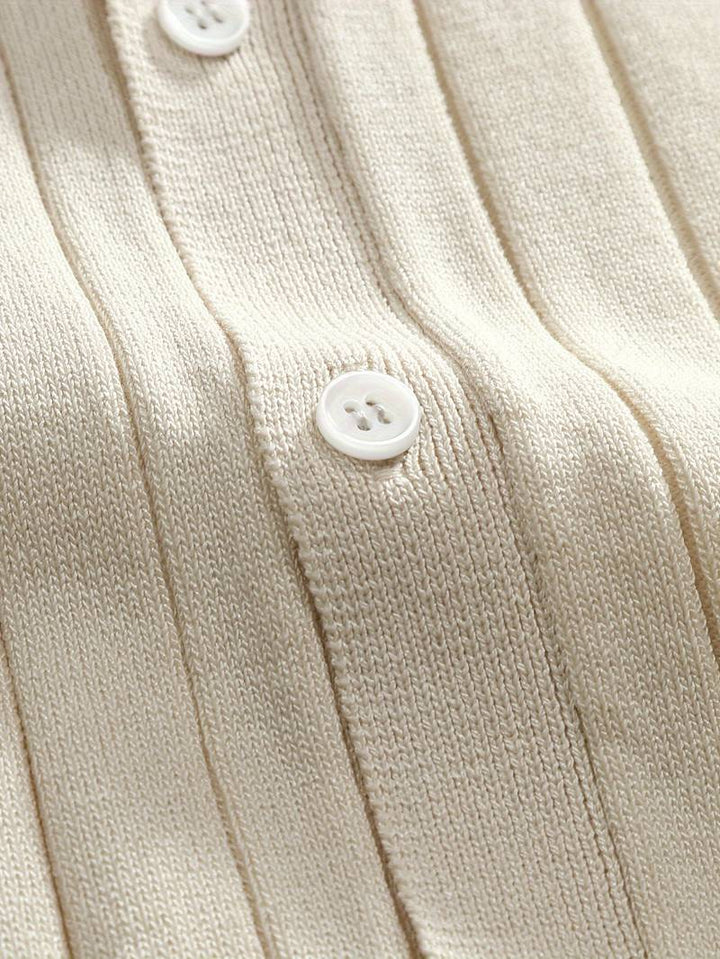 Chemise tricotée élégante à manches courtes